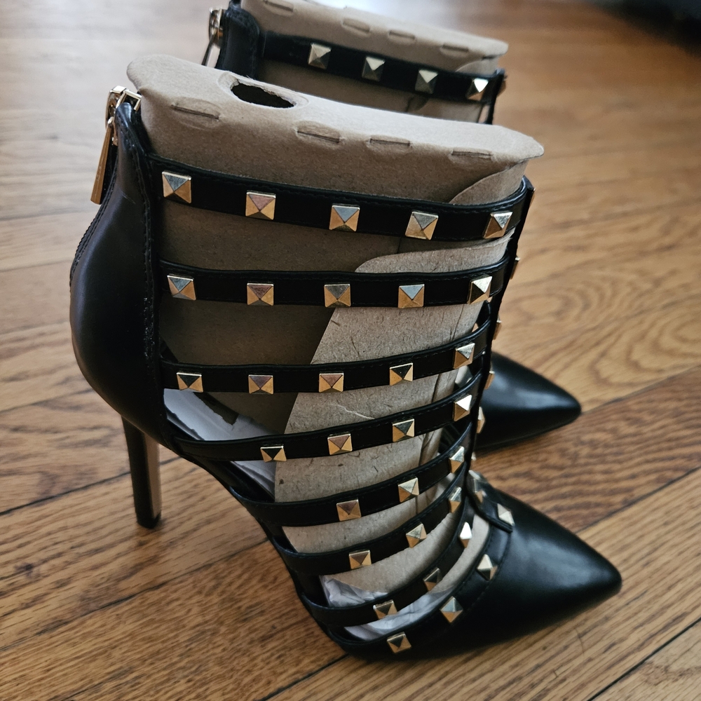 Mix No. 6 Black Heels with Gold Studs